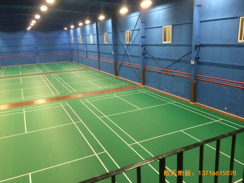 北京莲石羽羽毛球俱乐部运动地板铺设案例2