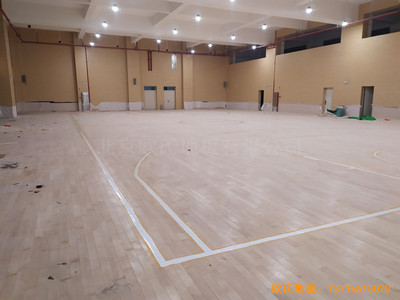 广州黄埔区万樾山小学篮球馆体育地板安装案例