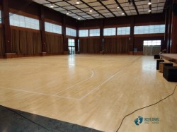 国标体育篮球地板安装公司
