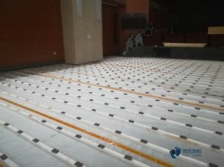 购买俄勒冈松舞台体育场地地板哪个品牌好