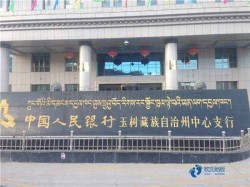 松木舞台运动场木地板施工队